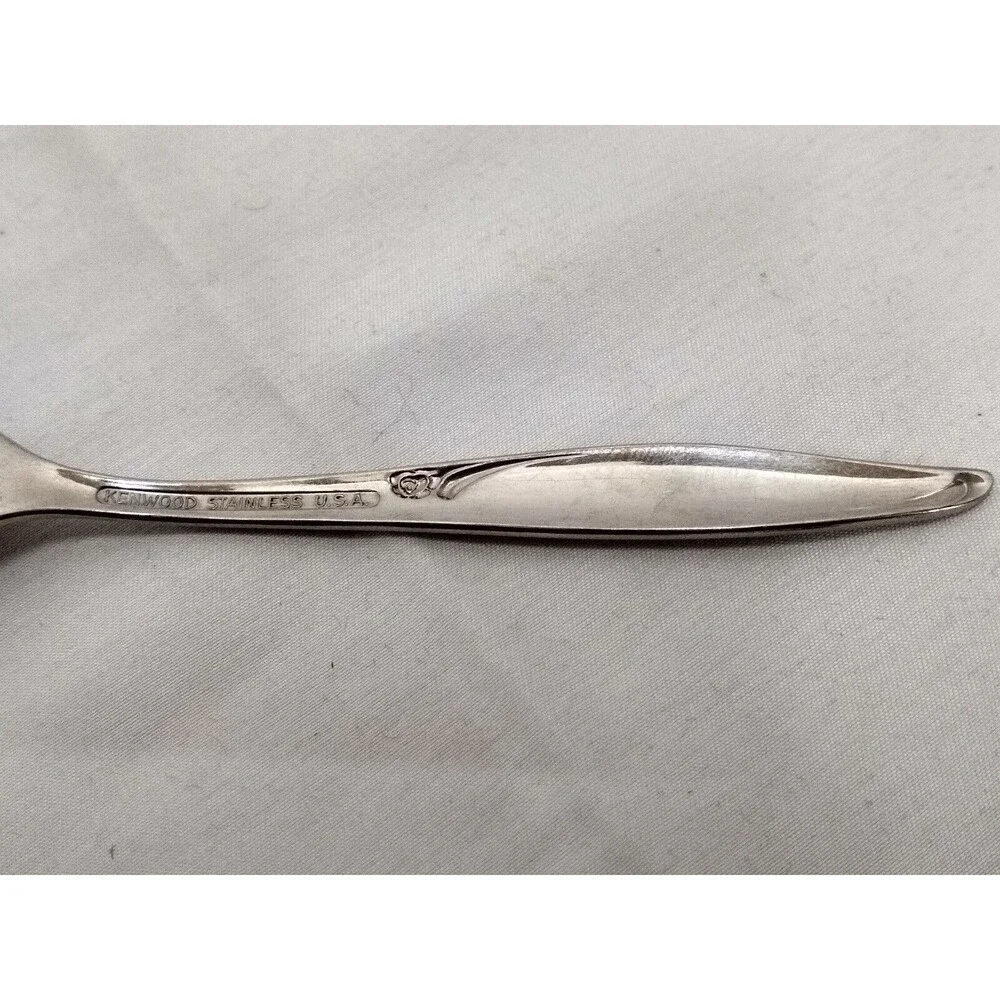 VINTAGE Oneida Kenwood Forever Rose USA Stainless Glossy Dinner Fork 7